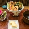 米と天ぷら悠々　彩野菜の天ぷら丼ぶり