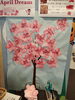 あと少しで満開です。「april dream 4/1　明日が本番です！　桜の用紙に夢を書いて貼って下さい。あと少しで満開です。書きに来て下さい。八王子スカイホテル　エイプリルドリーム　夢　桜　八日町　八王子　夢の桜　花見」