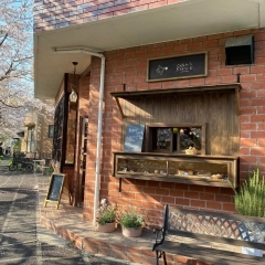 3月21日にオープンしたカフェ「Cafe らーら　ぷろむなーど」