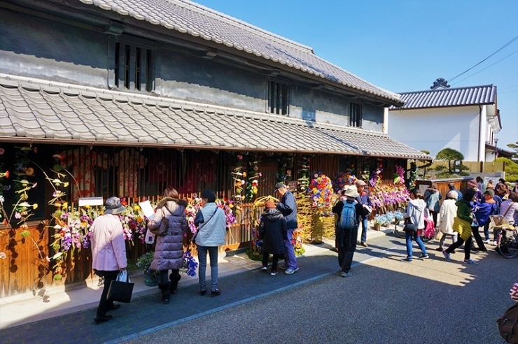 古き良き町並みとひな飾り 第16回うたづの町家とおひなさん19 香川のイベントまとめ まいぷれ 高松市