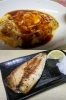 「オムレツあんかけ」と「さばの塩焼き」「りょう馬」