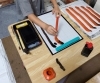 小１、先月入会。初めての縦画…穂先の通る位置を確認「7月号が始まりました。」