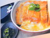 「サクサクのカツが美味しい！もとやのかつ丼はいかが？」