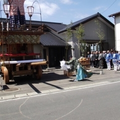 【玄通地区の山車の試し曳き】桃太郎はどんな人？