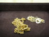 「【文京区 金買取】金・銀・プラチナなどの貴金属製品を売るなら『七福本舗』へ！片方だけのピアスや切れたネックレスでも価格は下がりません！」