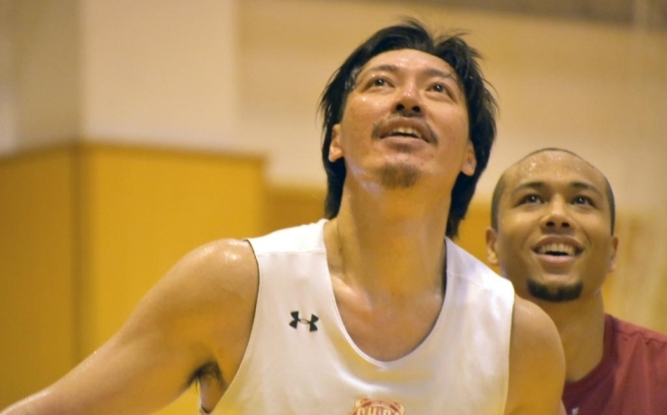 瞳をキラキラさせてプレーする伊藤選手。
