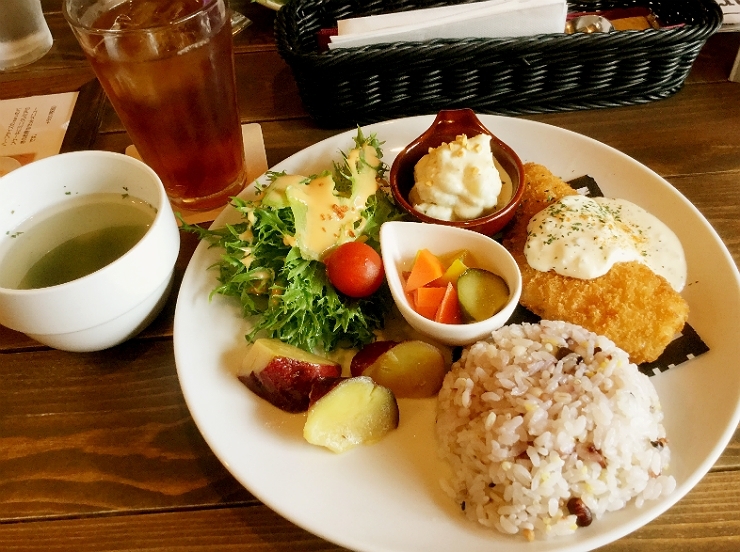 Cafe Maru カフェ マル で新しくなったプレートランチ 奈良 ならまち Na Lunch 奈良市と生駒市のおすすめランチ まいぷれ 奈良