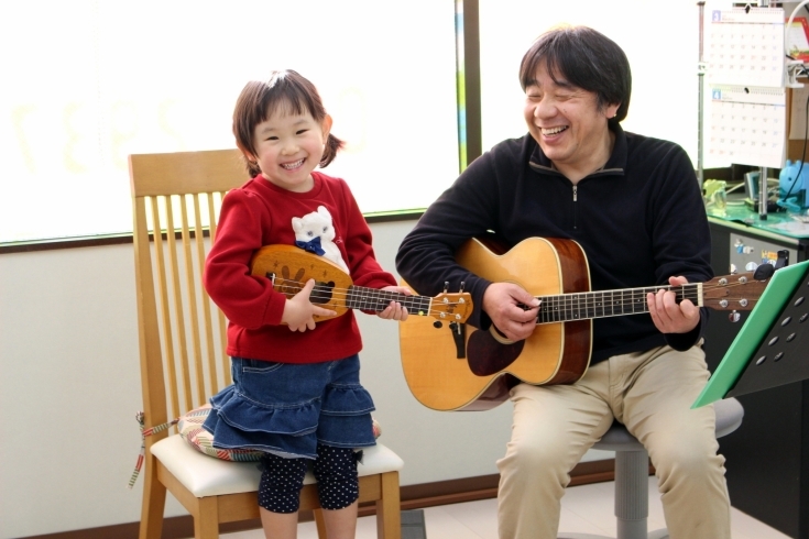 「林田ギタースクール」あなたの好きな曲を楽しく弾いてみませんか？