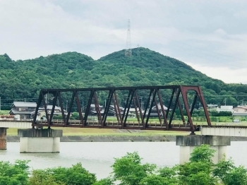 鉄橋