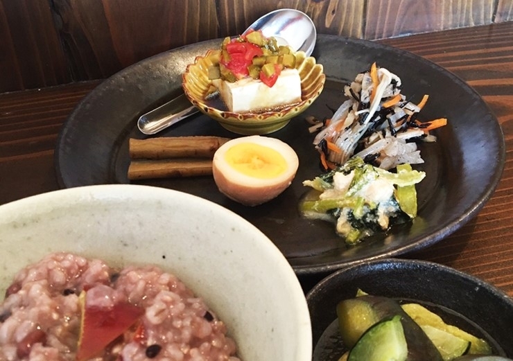 ホリウチおやつ ベーグル屋さんのこだわりお惣菜ランチ お昼です 三条市のおすすめランチ特集 まいぷれ 三条市