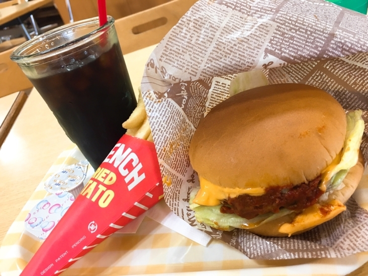 チーズバーガーセット