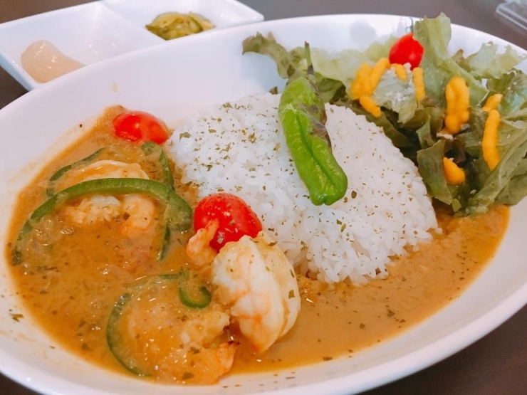 エビのココナッツカレー　950円