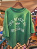 爽やかなグリーンに英字ロゴがお洒落な一枚「ケミカルウォッシュ×フロッキーロゴ！THE STATE OF WISCONSIN半袖スウェット入荷【大分駅から徒歩8分にあるセレクトショップです！新品、古着、雑貨を幅広いジャンルで取り揃えています。メンズ・レディース取り扱いあります◎】」