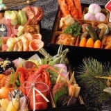 お正月に華を添える、オリエンタルホテル広島オリジナルのおせち料理