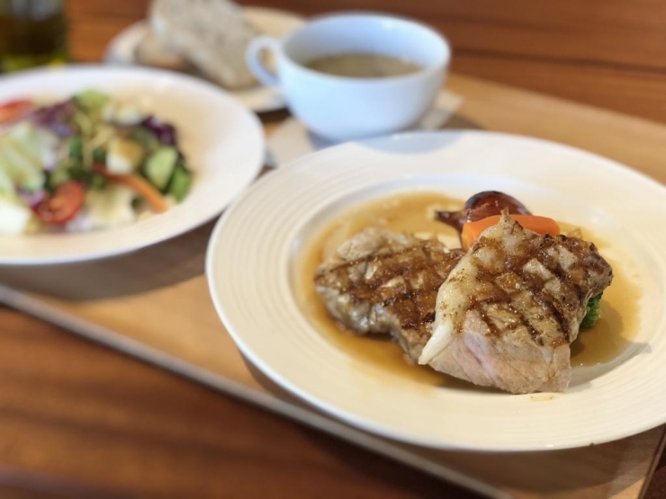 本日のお肉料理　1,100円