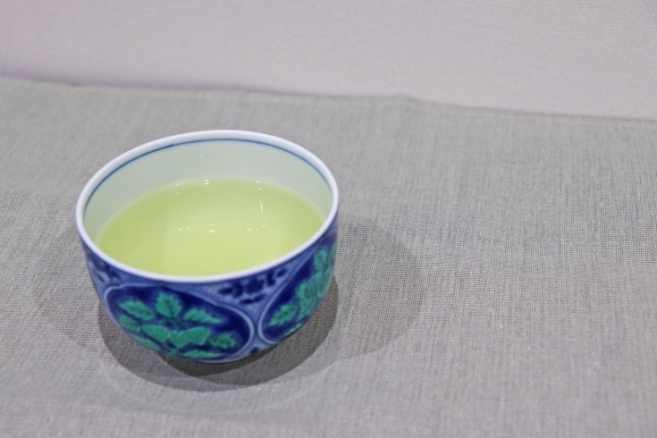 「真夏におすすめ！　揖斐産の茶葉で飲む水出し緑茶」