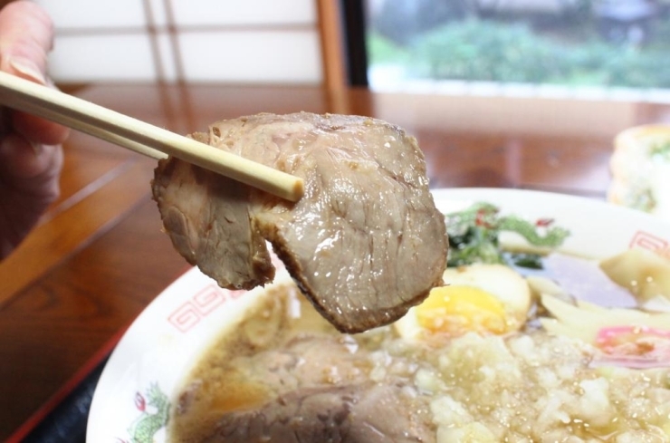 噛むと肉汁がじんわりと。。あーまた食べたい。