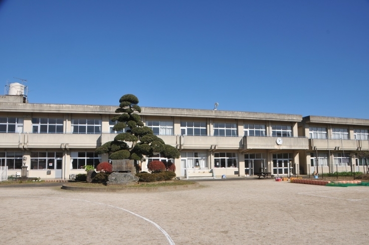 津澄小学校の卒業生には懐かしい場所ですね♪　現在では、行方市立幼稚園になり毎日元気な笑い声や歌声が聞こえてきます！