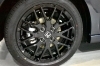 美しく輝く鏡面ブラックホイール「【施工事例】ホンダ・N-BOX CUSTOM ターボ 特別仕様車 BLACK STYLE｜ガラスコーティング（リボルト・プロ）」