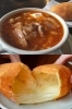 上：牛肉、野菜たっぷりのボルシチ
下：自家製チーズピロシキ「ロシア料理 トロイカ」