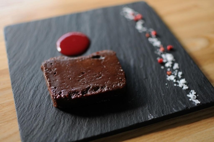 贅沢なチョコレートテリーヌ　<br>チョコが大好きな方にはお勧め！！岩塩とピンクペッパーがアクセントに！！
