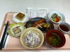 「１１月１８日の給食は「小松菜しゅうまい」を提供しました」