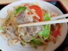 「40年以上続く町の食堂、ラーメン•焼肉の店 楽楽さんでランチ。野菜づくしの野菜炒め定食いただきました。」
