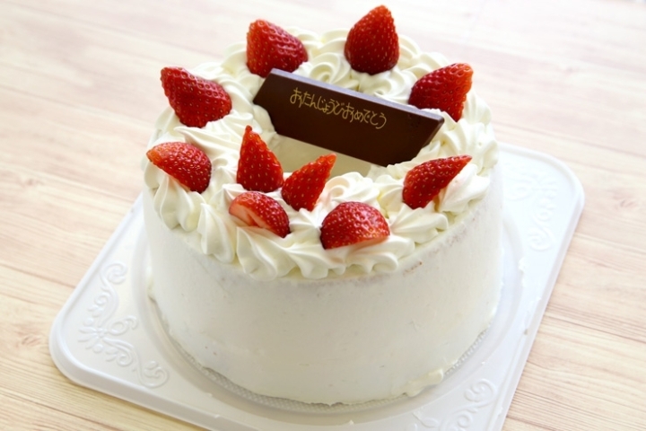 フェルヴェール本店 高岡で買える誕生日ケーキを詳しく取材 アニバーサリーケーキ スイーツ特集 まいぷれ 高岡市