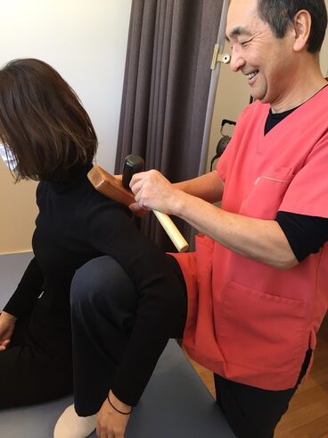 トントンハンマー整体 気持ちいいですよ~「正月太り解消ダイエット!!年賀状キャンペーン、毎年恒例・今年もやります!!」