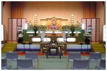 コミセンでの祭壇イメージです「コブシ会」