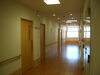 「「ここの廊下、広いねぇ～！」　 高住センター　 老人ホーム見学情報　（寝屋川　枚方　交野　守口　門真　大東　四條畷）」