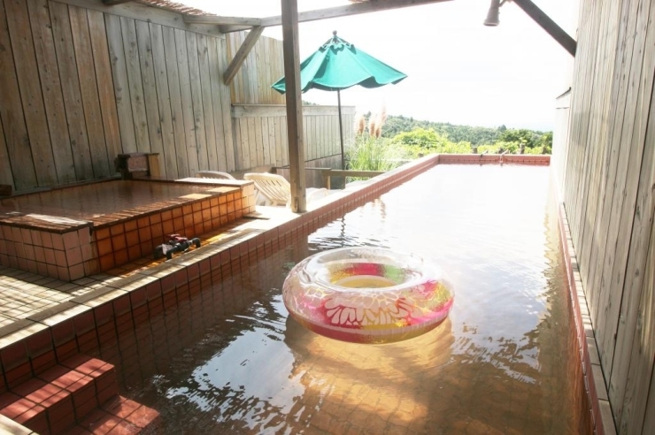 水深140cmのプールやブランコ付きの貸切湯で楽しい休日 霧島市 お店の数だけ魅力がある 霧島姶良の気になる店レポート まいぷれ 霧島 姶良