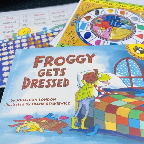 子供達に必ずウケる、Froggyの絵本♪「能動的だからこそ 【伊丹の幼児・小学生・中学生指導塾　本物の国語・英語を学ぶ】」