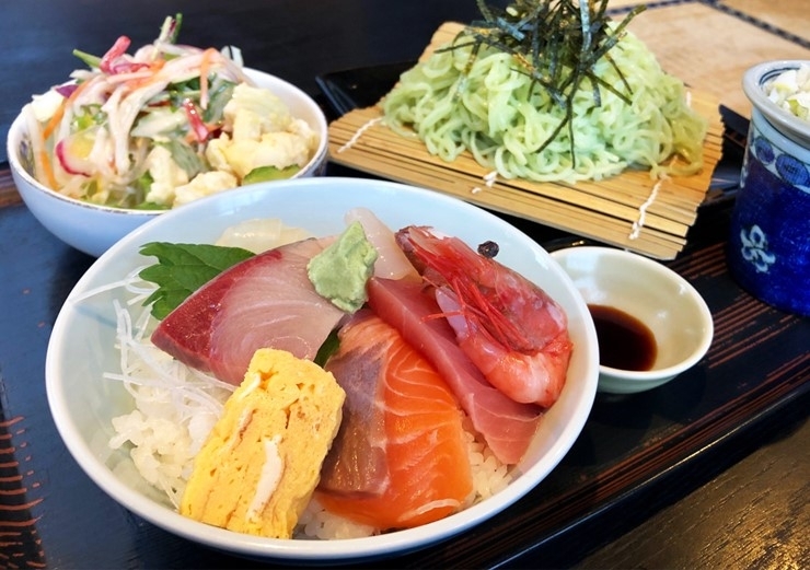 和食堂 梅ヶ井 海鮮も麺も食べたい よくばりセット お昼です 三条市のおすすめランチ特集 まいぷれ 三条市