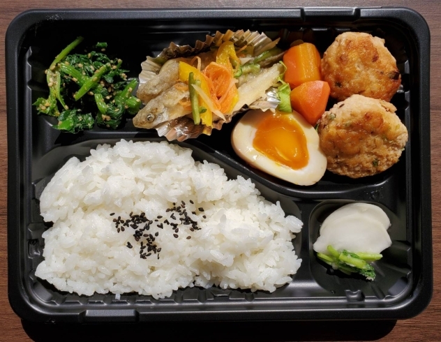 チカの甘酢ソースと鶏つくね「手作り500円弁当☆紹介」