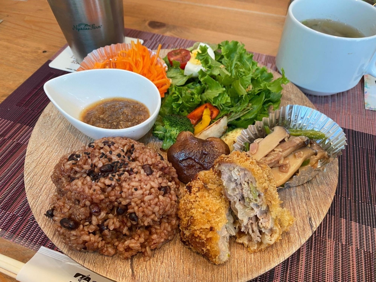 ノウフク で採れたて野菜 うなぎやさい を楽しむランチ 三島市 北田町ランチ 三島駅周辺と三島市 函南町 長泉町 清水町のまいぷれ三島 編集部が行くおすすめグルメランチを特集 New まいぷれ 三島 ノウフク で採れたて野菜 うなぎやさい を楽しむランチ 三島市 北田町ランチ 三島駅周辺と三島市 函南町 長泉町 清水町のまいぷれ三島 編集部が行くおすすめグルメランチを特集 New まいぷれ 三島