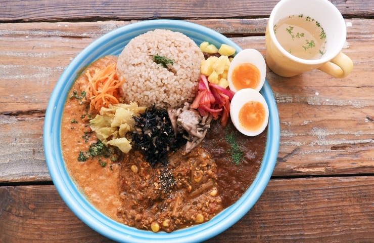 Material Cafe マテリアルカフェ 可愛いだけじゃない 身体も喜ぶこだわりいっぱいのカレーランチ 新潟市のおすすめランチ特集 まいぷれ 新潟市