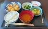 肉じゃが 揚げ出し豆腐他 美味しい😋昼食です。「今年もありがとうございました🙇♀️来年もよろしくお願いいたします🐉」