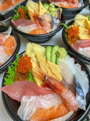 海鮮丼「先週のお刺身・寿司・海鮮丼、沢山のご注文ありがとうございました❗️」