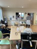 入居者様に見守られながら渾身の演技「職場内研修がんばっています！」