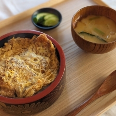 国産豚ロースカツ丼 