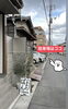 駐車場はお店の少し先に「お店の外観と駐車場　岡山市北区パン屋　Bancho Bakery」