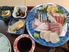 上刺身盛り合わせ定食2300円「煮魚or焼き魚ランチ」