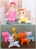 上：よちよちまぁちゃん、ハイハイベイビー
下：五型動物「児玉産業TOY株式会社」