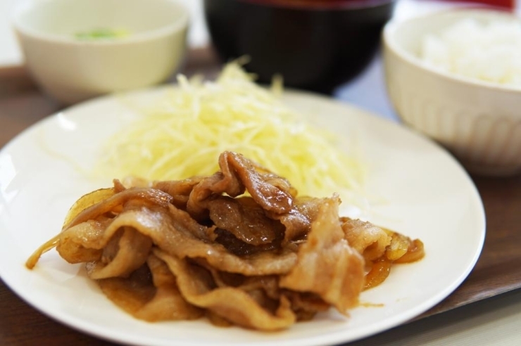 生姜焼き定食　630円（税別）