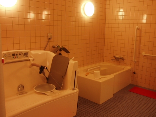 「ほっこり自慢のお風呂です。　　有料老人ホーム　　デイサービス　　交野　　小林診療所」