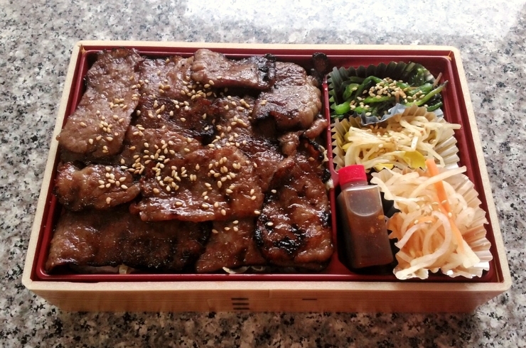 写真は広島牛ロース焼肉弁当です