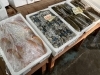 「魚魚市場　年末年始休まず営業します！」