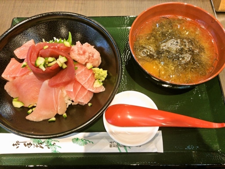 魚厨房 蔵 寺泊漁港仲買人のいるお店 丼物屋さんでランチ 長岡のおすすめランチ特集 まいぷれ 長岡市