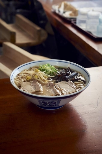 ラーメン　800円